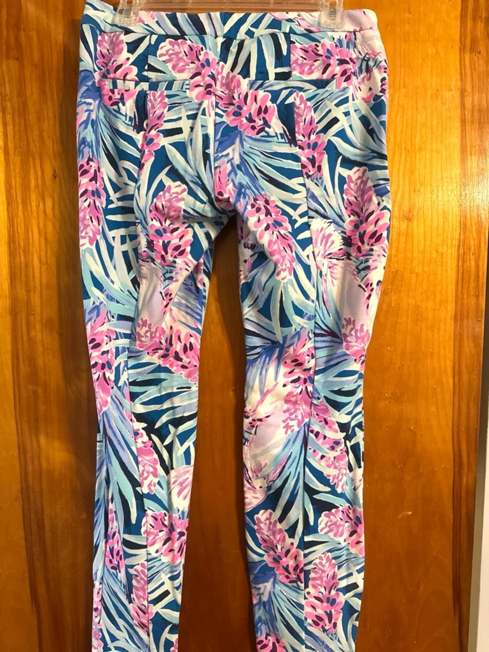 Lilly Pulitzer Size 6, Kelly *Knit Corso ankle pants, 'Mr Peacock Tweethearts' - Picture 6 of 7